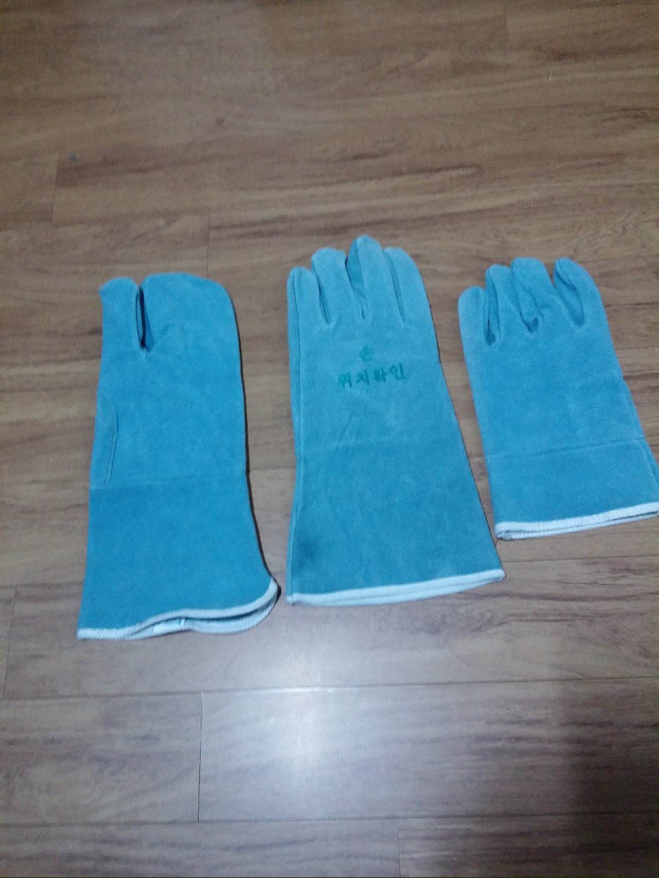 Split Leather welding gloves in Bangladesh