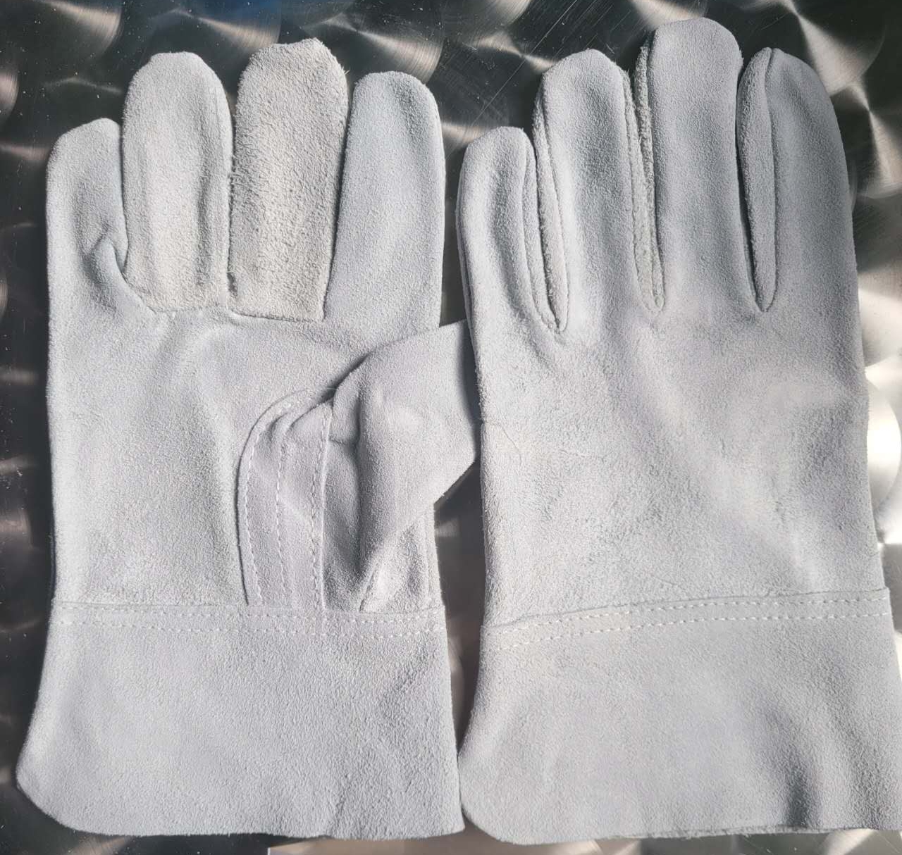 cow split leather working gloves or split leather gloves